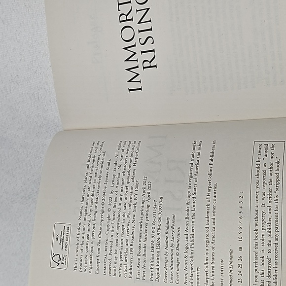 Lynsay Sands Paranormal Romance Novel - Picture 4 of 10